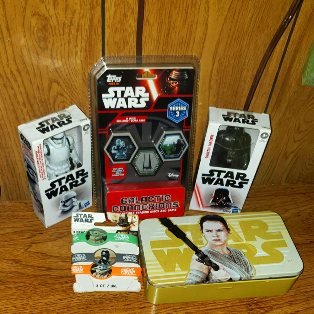 Star Wars™️ Bundle ! ! vintage tin can+